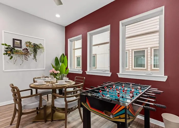 The Quartz 2bd Townhouse In The Heart Of Fw * Fort Worth