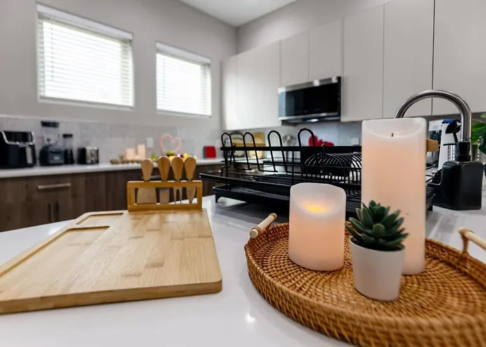 The Quartz 2bd Townhouse In The Heart Of Fw Fort Worth