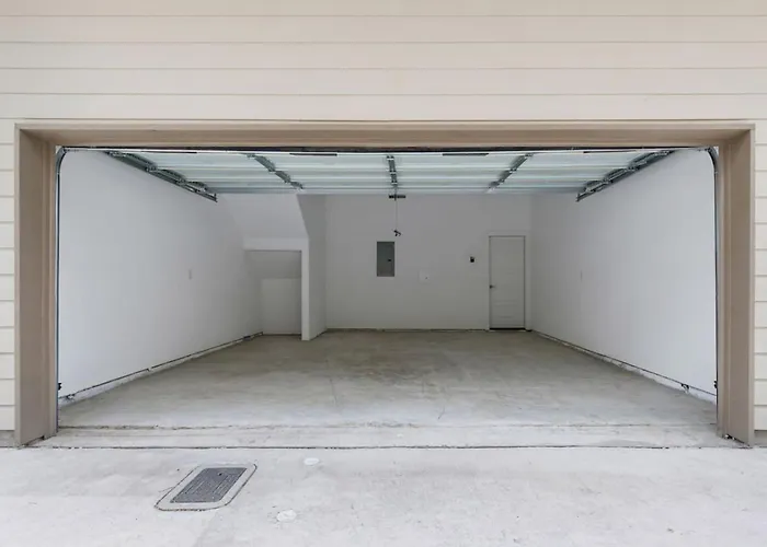 Holiday home The Quartz 2bd Townhouse In The Heart Of Fw *